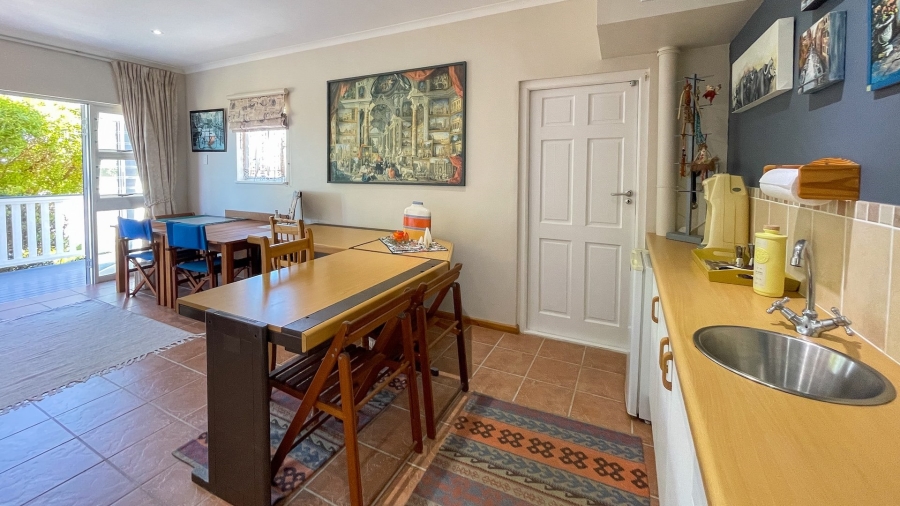 5 Bedroom Property for Sale in Hersham Western Cape